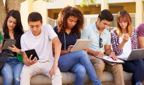 HOW CAN I BE A USEFUL&nbsp;TEENAGER